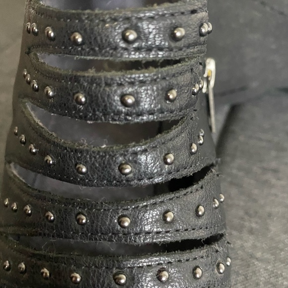 Seychelles Black Leather Cutout Stud Detail Casual Work Ankle Boot-Sz-10 - Picture 7 of 16